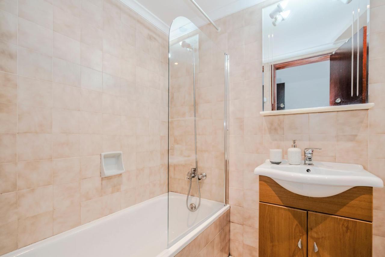 Lovely 1Bed Flat Short Walk To The Marina Vilamoura Quarteira Dış mekan fotoğraf